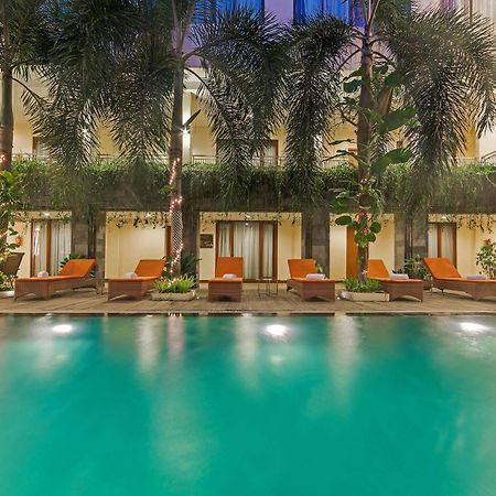 Zen Rooms Kuta Tuban Suites 外观 照片